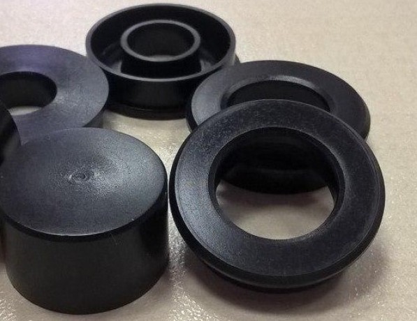 Капролоновая маслонаполненная втулка черная ПА 6 А 50х1000 мм ТУ 2224-001-78534599-2006 фото